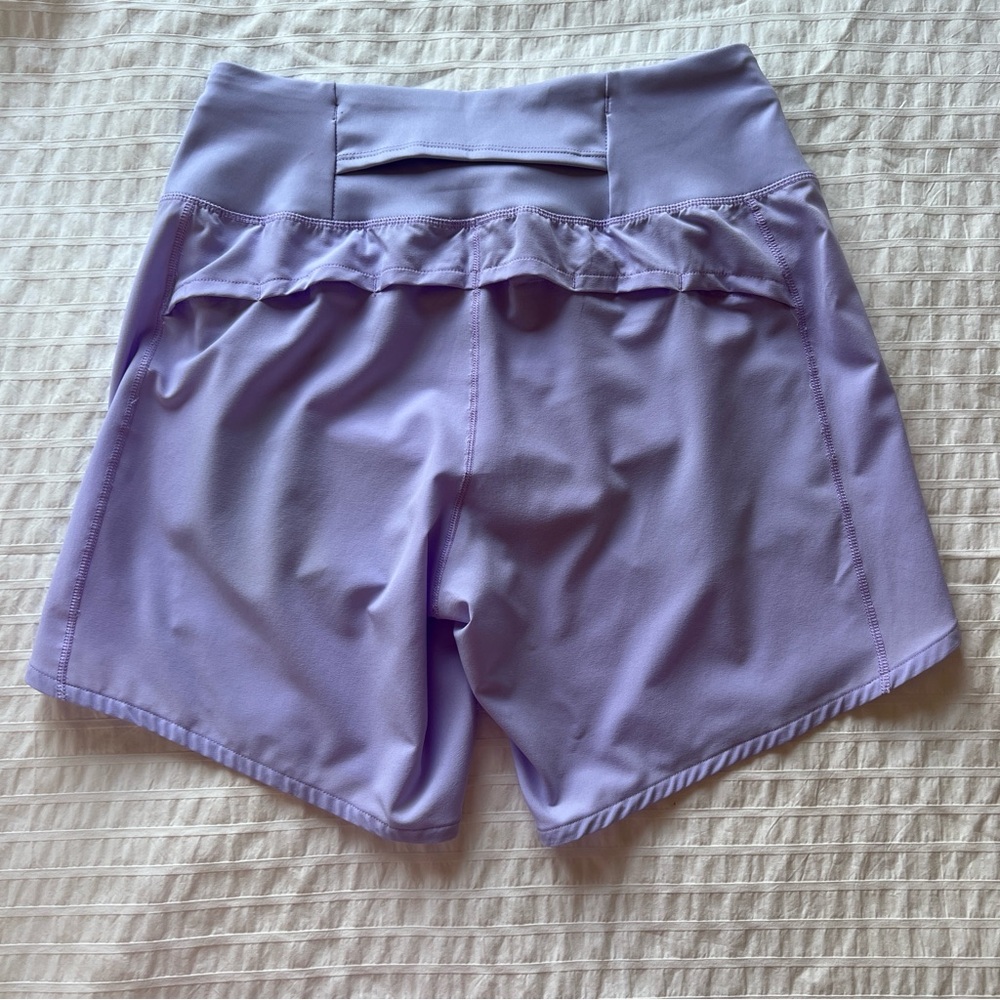 NWT Brooks Women's Chaser 7" Short in Violet Dash, XS - Picture 6 of 15
